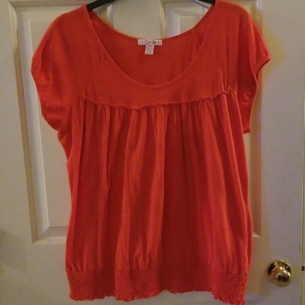 WOMEN'S blouse